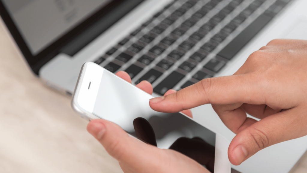 ClicRDV pro : La solution ultime pour simplifier vos prises de rendez-vous en ligne ClicRDV pro