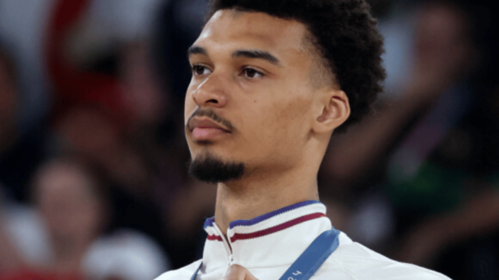 Victor Wembanyama taille